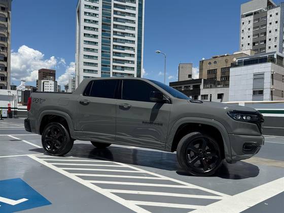 RAM RAMPAGE 2.0 HURRICANE 4 TURBO GASOLINA R/T 4X4 AUTOMÁTICO